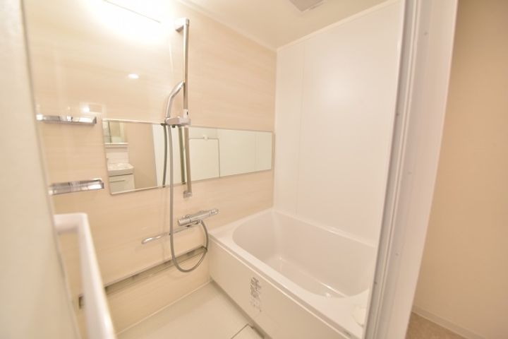 ポレスター呉中央の風呂