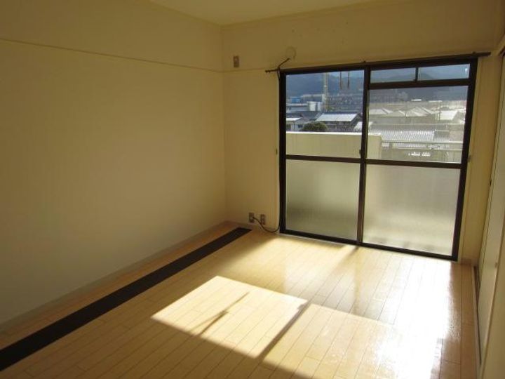 石川マンション1の居間