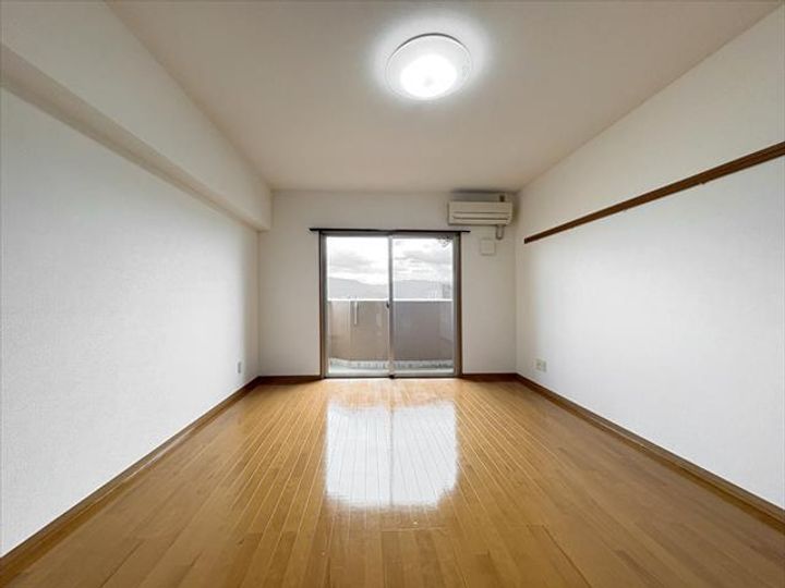 カサグランデリバーサイドIIの居間