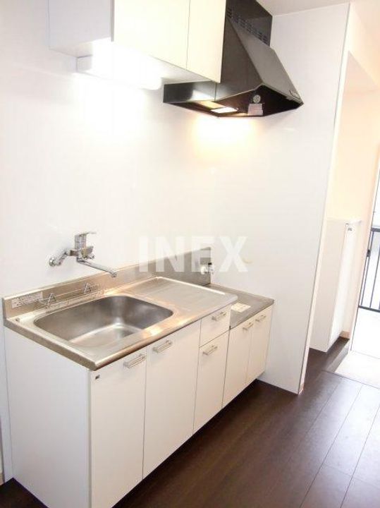 神奈川県横浜市港南区上大岡東1(アパート)の賃貸物件のキッチン