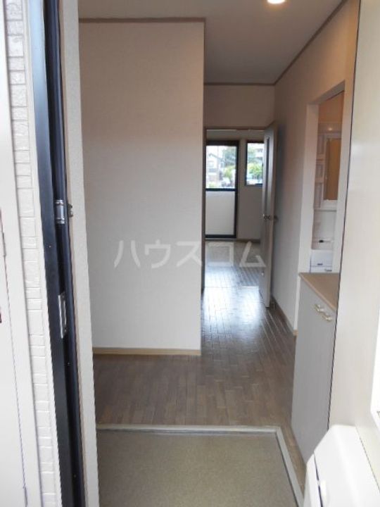 アピエ壱番館の玄関