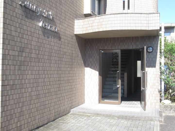 リバーサイドテラスの地図