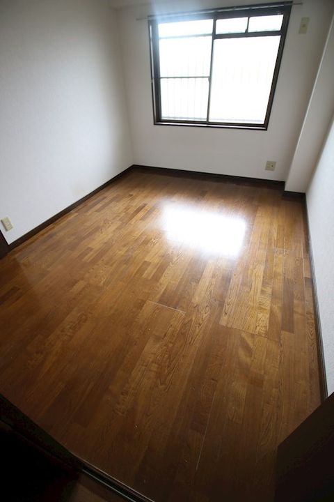 ルネッサンス宮の尾Iの内装