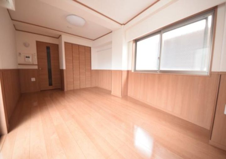 東京都杉並区高円寺南2(マンション)の賃貸物件の居間