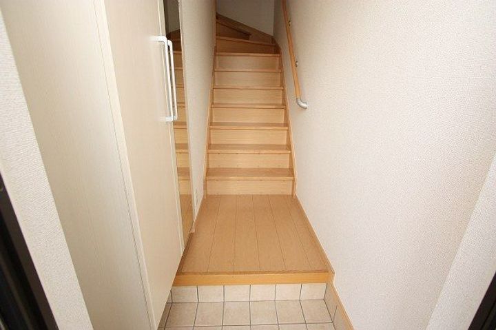 福岡県朝倉市馬田(アパート)の賃貸物件の玄関