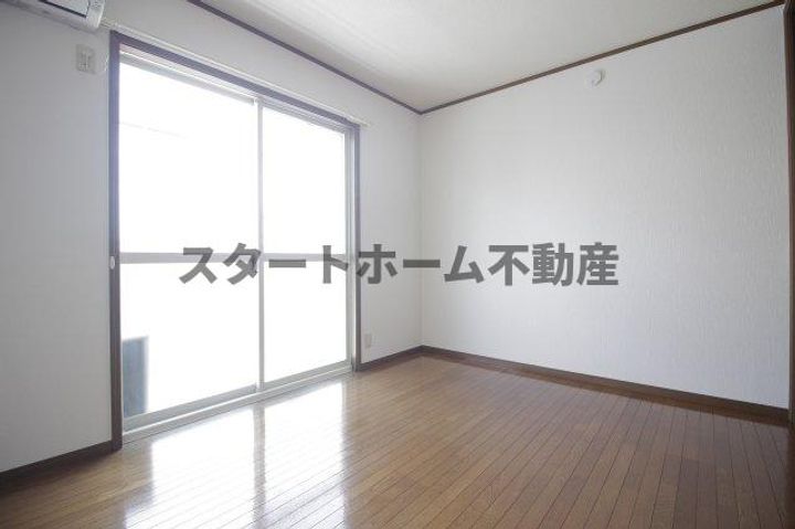 エクセレントクリアの居間