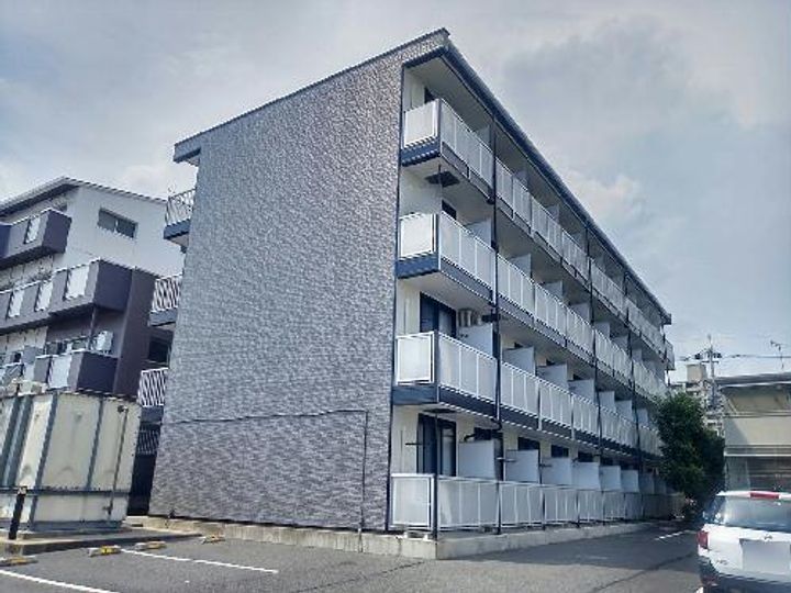 レオパレスプレジャー 宇都宮の外観
