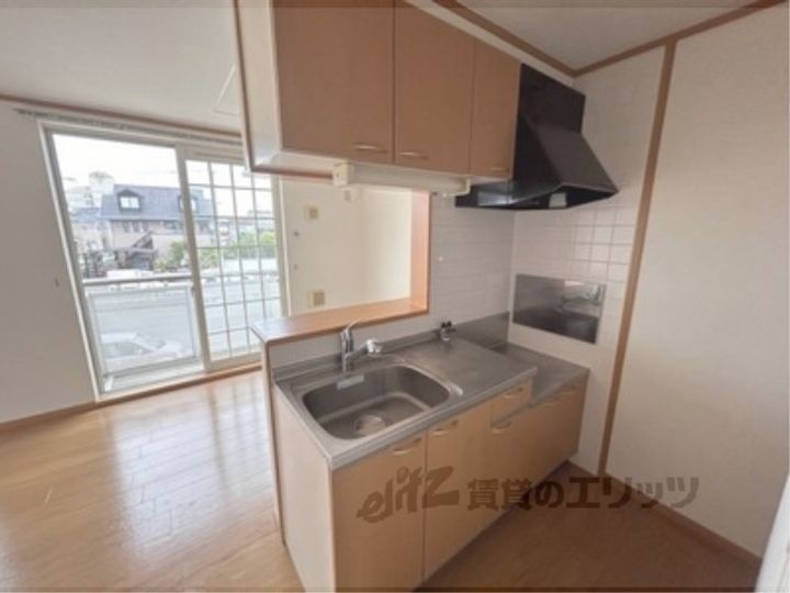 メゾンパインパディーのキッチン