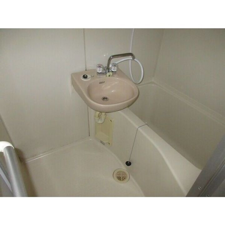 エバーグリーン明大寺の風呂