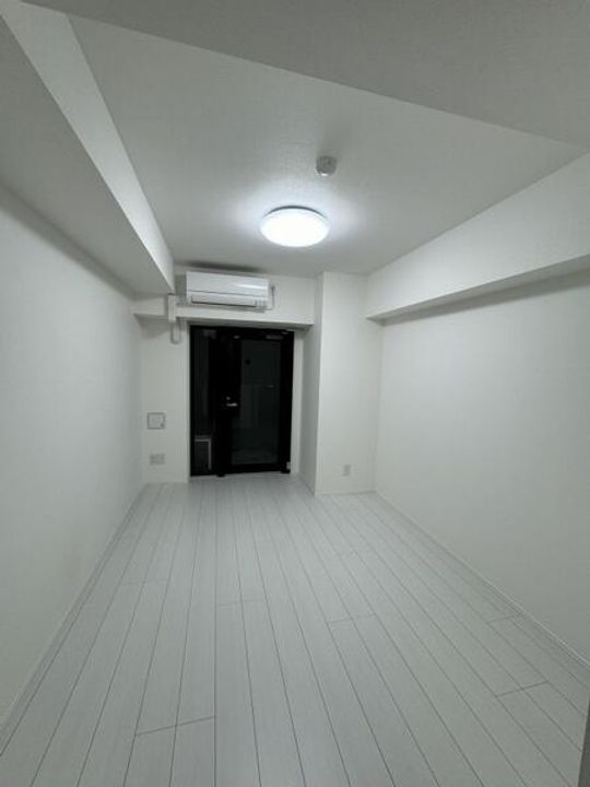 グランリーヴェル横濱NOELの居間