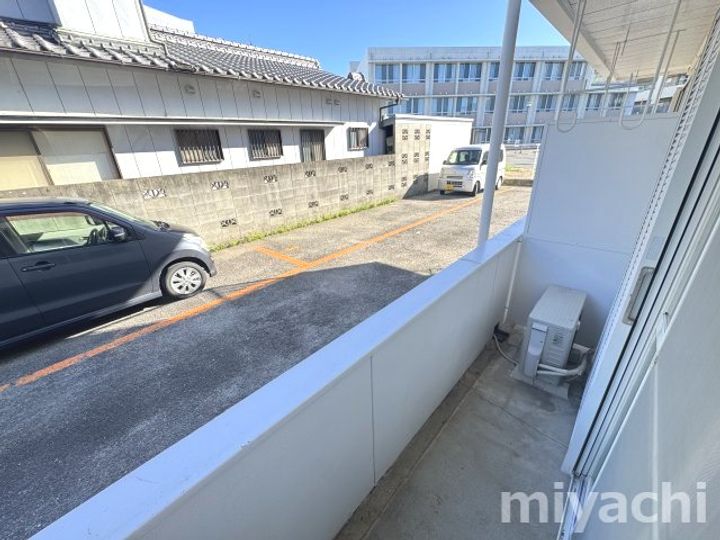 AZUL・LEAOの内装