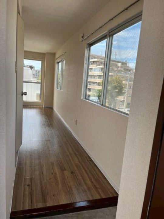 石原マンション(三山)の内装