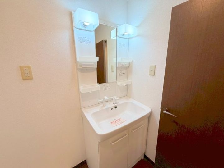 セピア辻井横小路の内装