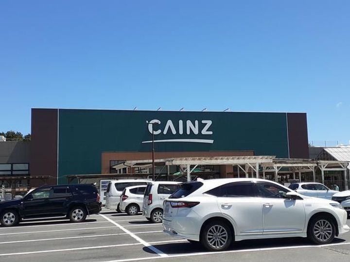 トムトックIIの周辺