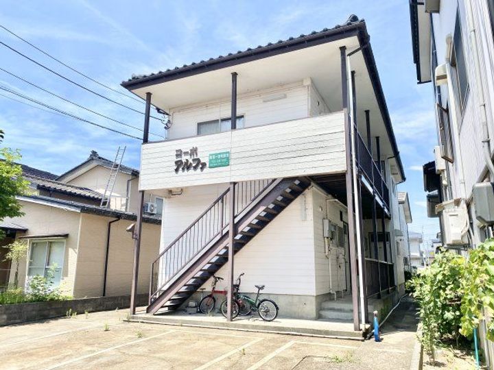 新潟県長岡市西津町(アパート)の賃貸物件の外観