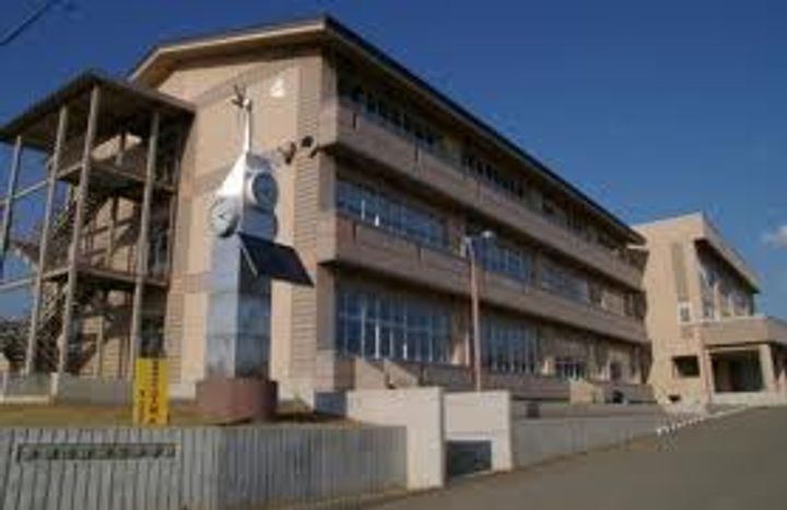 パークシティ八日町の周辺