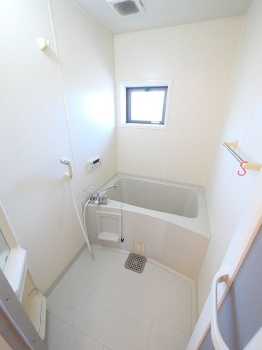 埼玉県八潮市緑町3(アパート)の賃貸物件の風呂