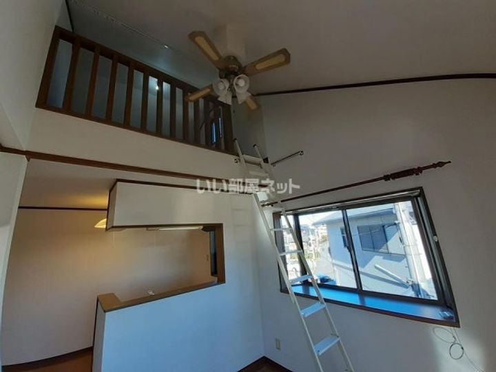 ガーデンハウス中野 中央棟の内装