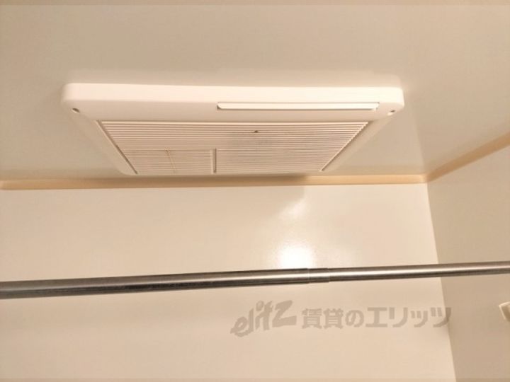 レオパレスビクトアール法隆寺の内装