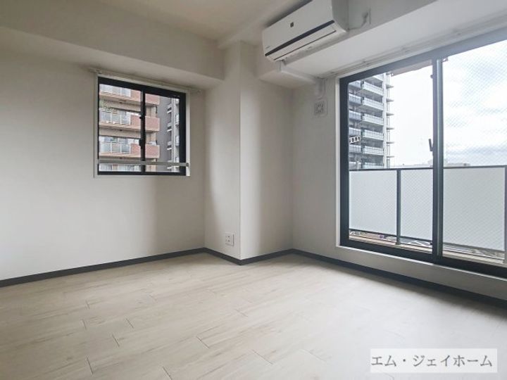 滋賀県草津市南草津1(マンション)の賃貸物件の居間