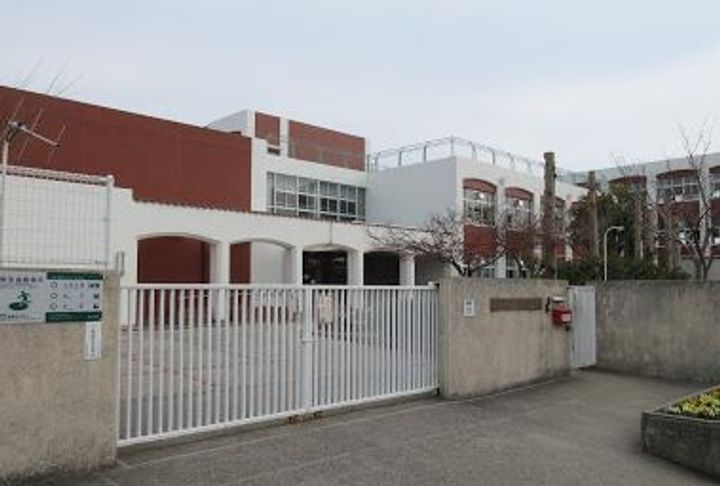 グリーンコート若草の周辺