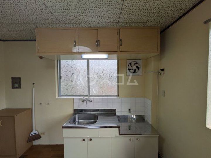 宮城貸間のキッチン