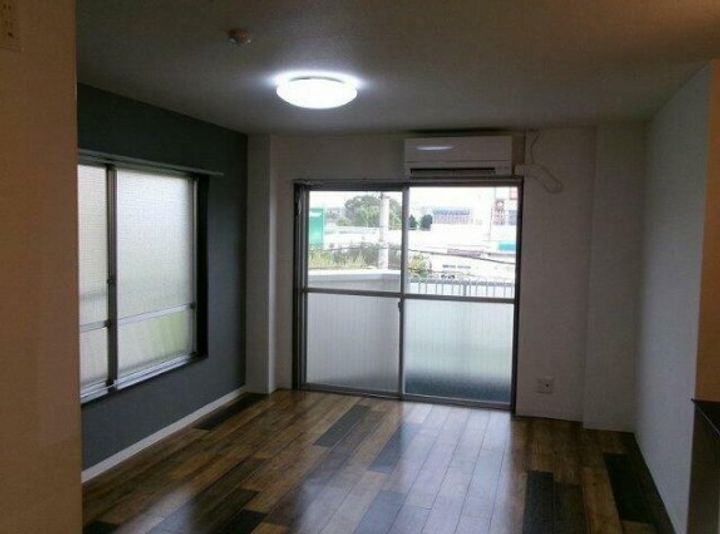 東京都世田谷区千歳台4(マンション)の賃貸物件の居間