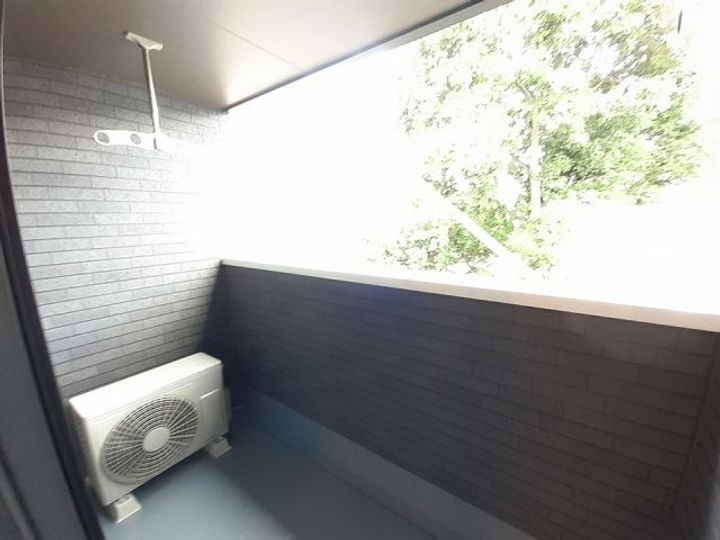 グリーン琥珀甲南IIの内装