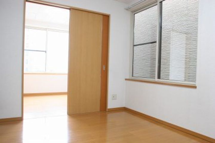 北海道札幌市北区麻生町1(アパート)の賃貸物件の居間