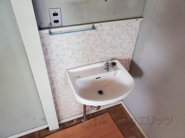 宇尾アパートの内装