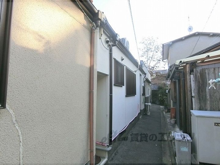 京都府京都市中京区西ノ京御輿岡町(一戸建)の賃貸物件の外観
