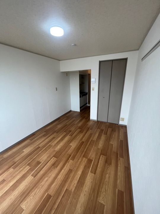 ログ・イン箕面の内装