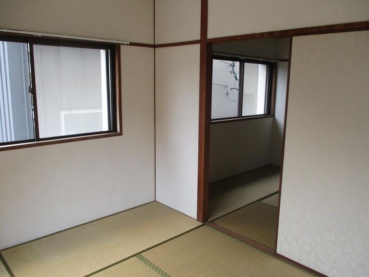 谷元の内装