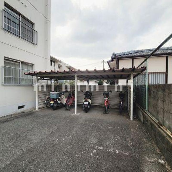 岩崎ビル.の地図