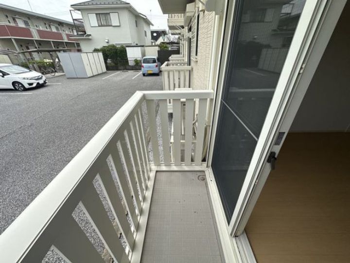 グランモア宝石台の内装