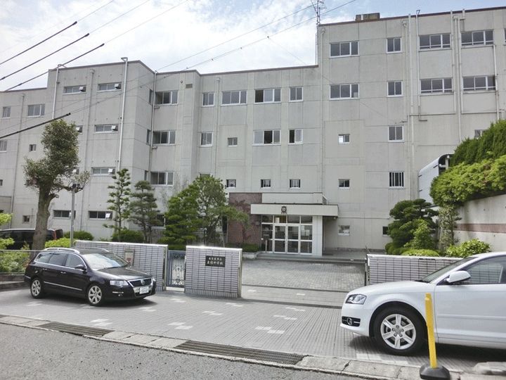 URアーバンラフレ鳴海の周辺