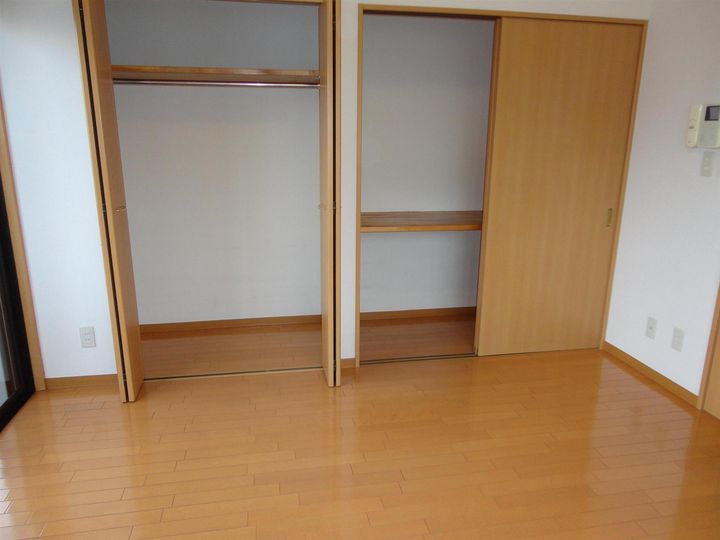 リバーサイド庄内IIの内装