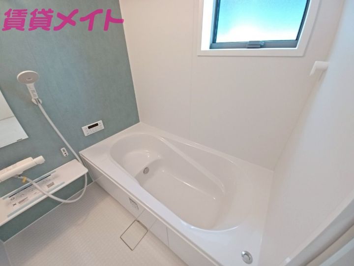 三重県鈴鹿市長太旭町4(一戸建)の賃貸物件の風呂