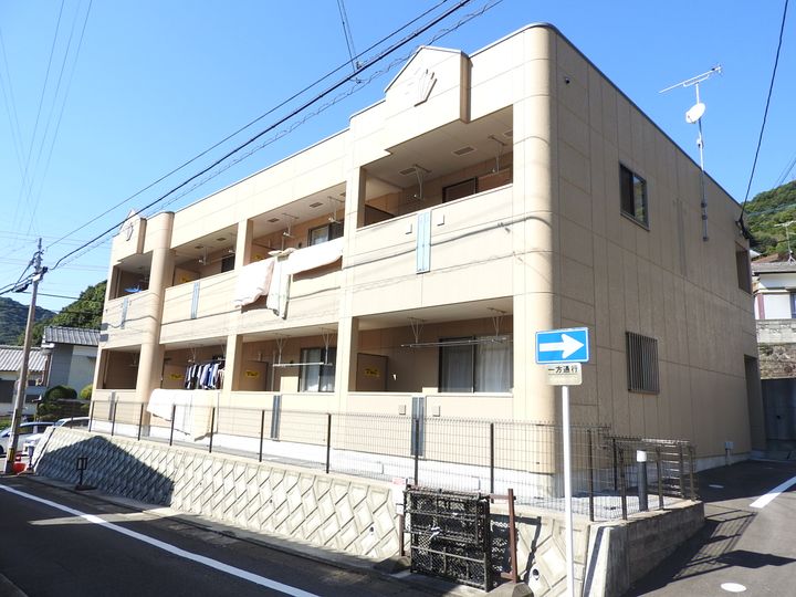 サンリバーの外観