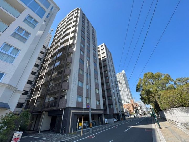 ラルウェンディ縮景園前イーストの外観