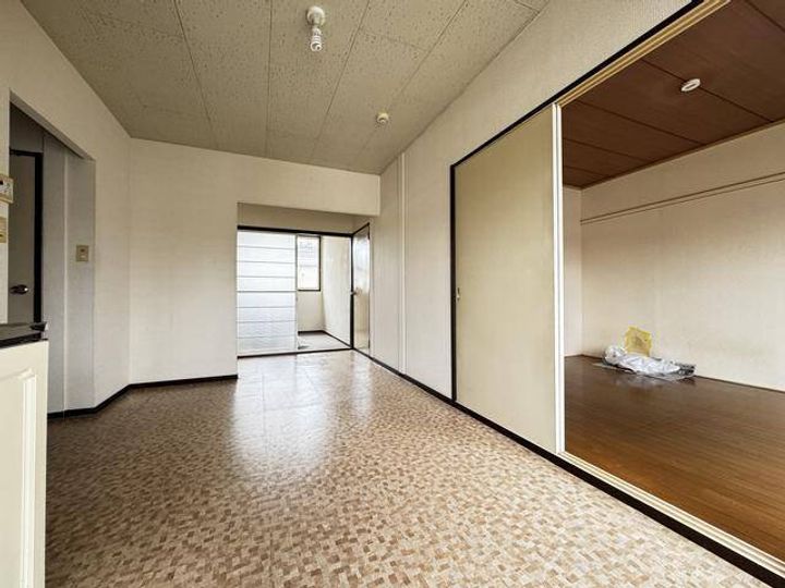 サンシティ赤坂B棟の居間