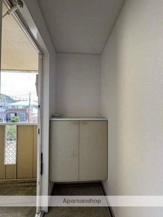 神奈川県横須賀市長沢1(アパート)の賃貸物件の玄関