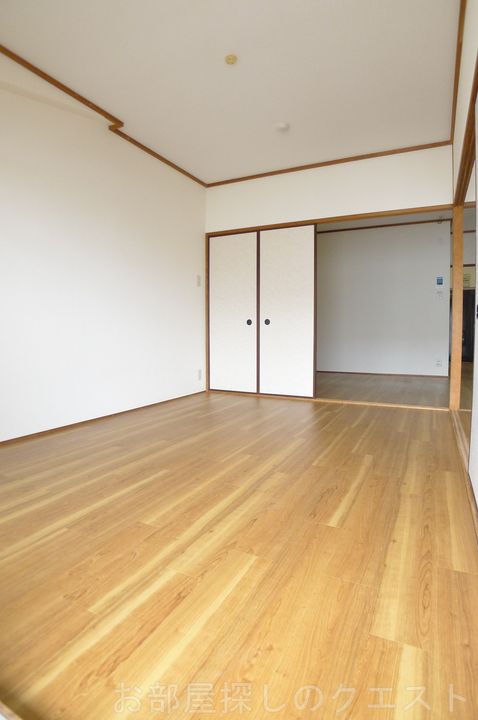 サンライズ江副の内装
