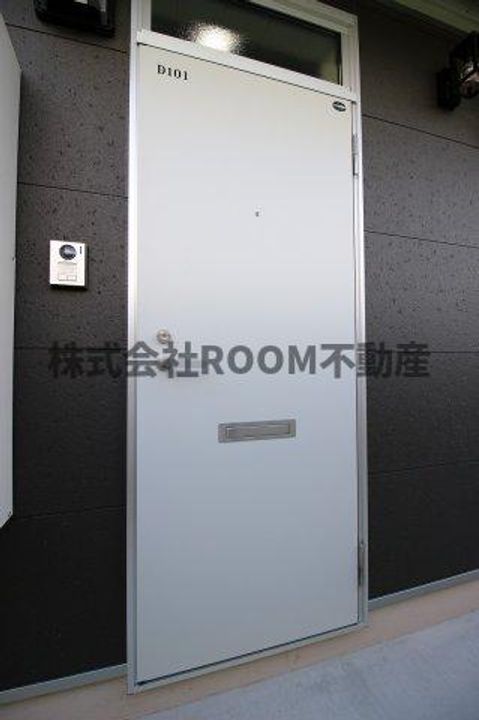 宮崎県都城市吉尾町(アパート)の賃貸物件の玄関