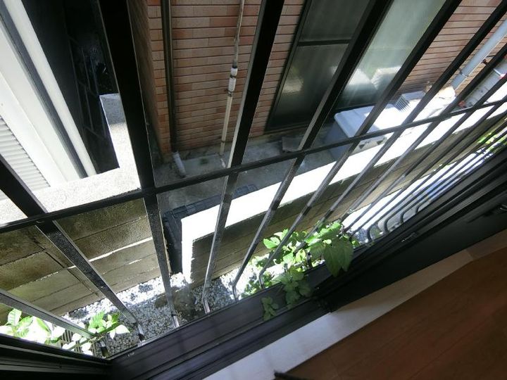 BRITISH PLUMの内装