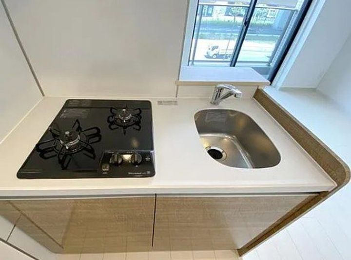 神奈川県横浜市金沢区富岡東2(マンション)の賃貸物件のキッチン