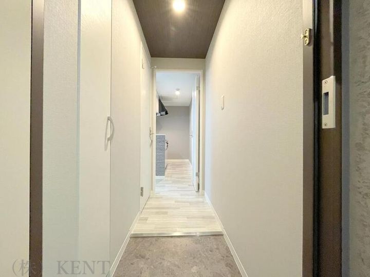 GranMode西町南の玄関