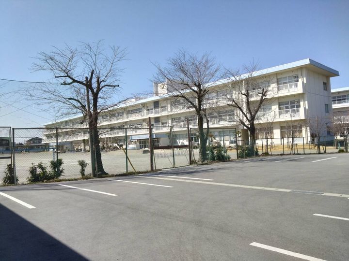 群馬県藤岡市中(一戸建)の賃貸物件の周辺