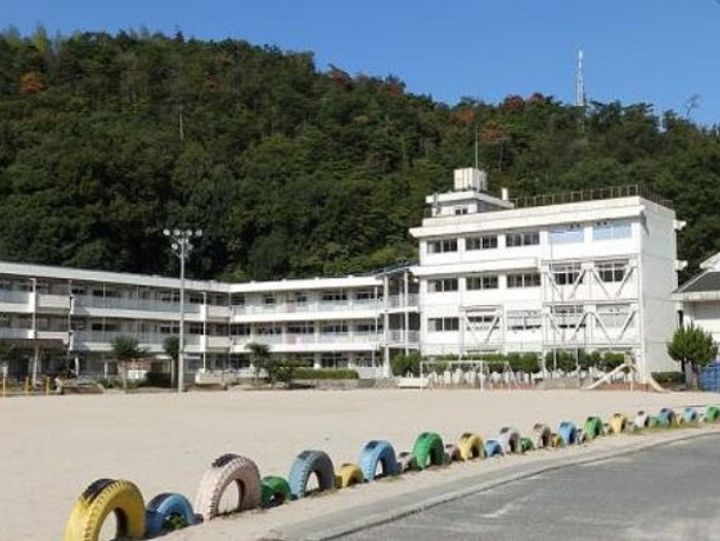 広島県広島市東区上温品2(一戸建)の賃貸物件の周辺