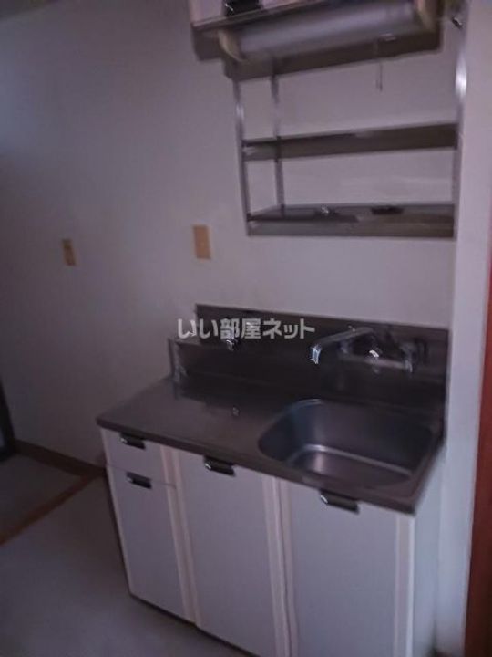 埼玉県熊谷市伊勢町(アパート)の賃貸物件のキッチン